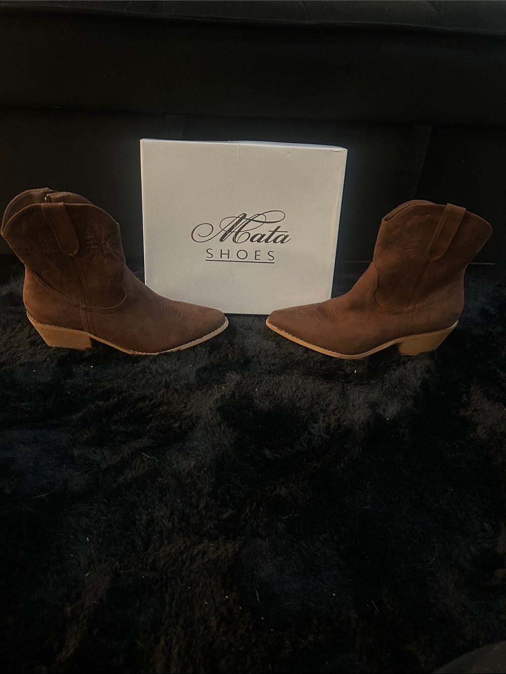 Mata Shoes Brown Suede Western Ankle Booties